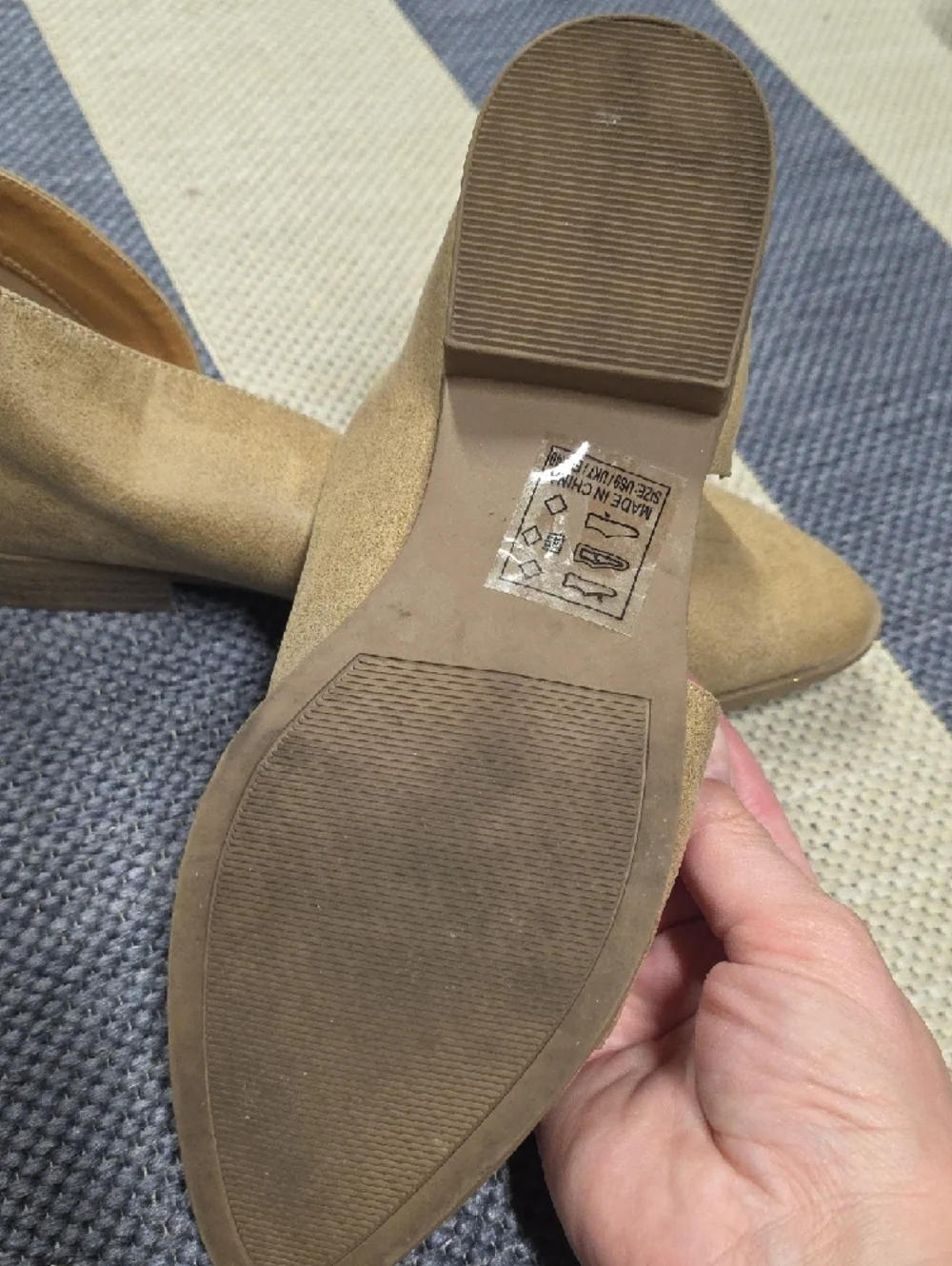 Pointed Qupid Flats in Taupe - Picture 2 of 4